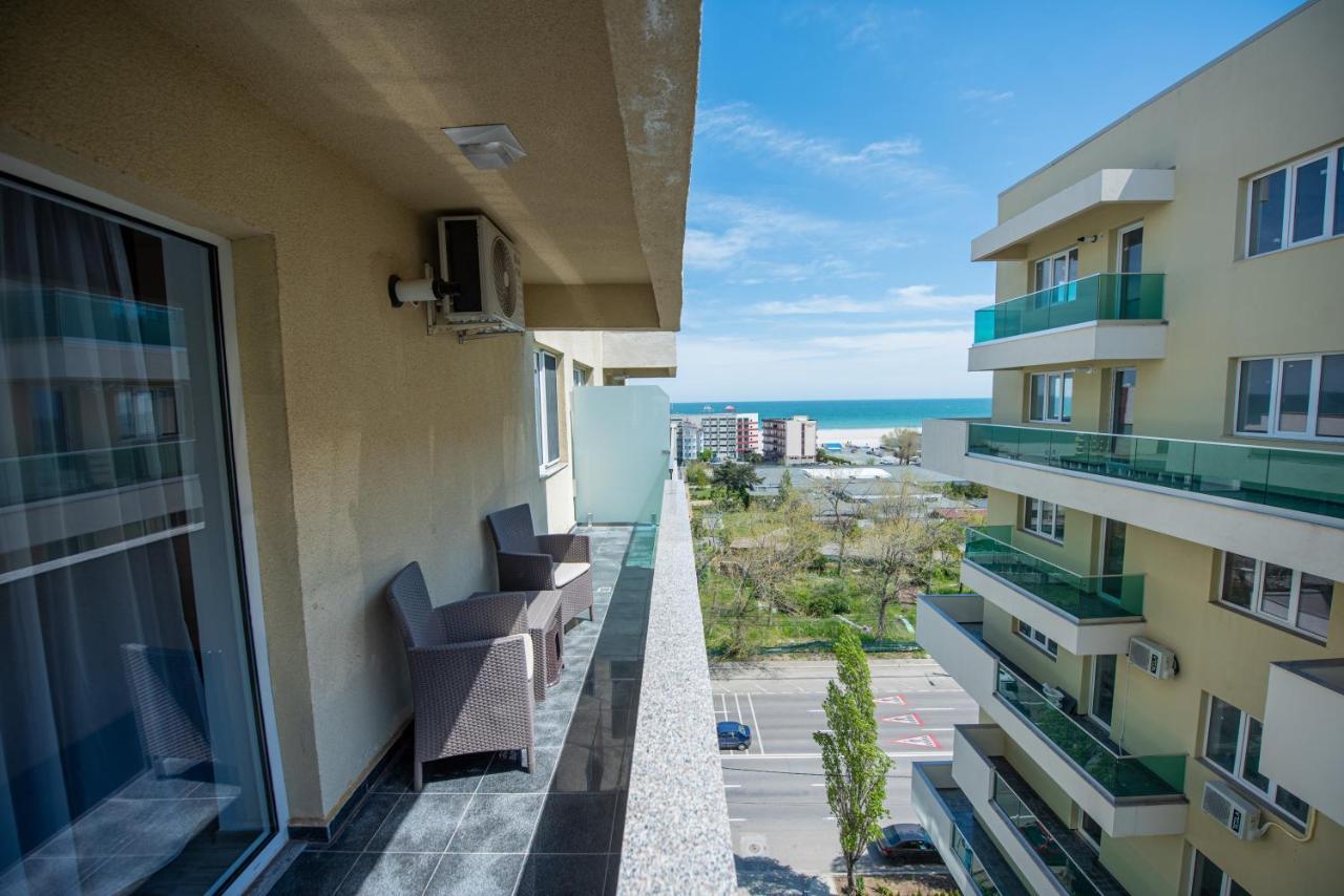 Moonlight Sky Mamaia Apartment 外观 照片