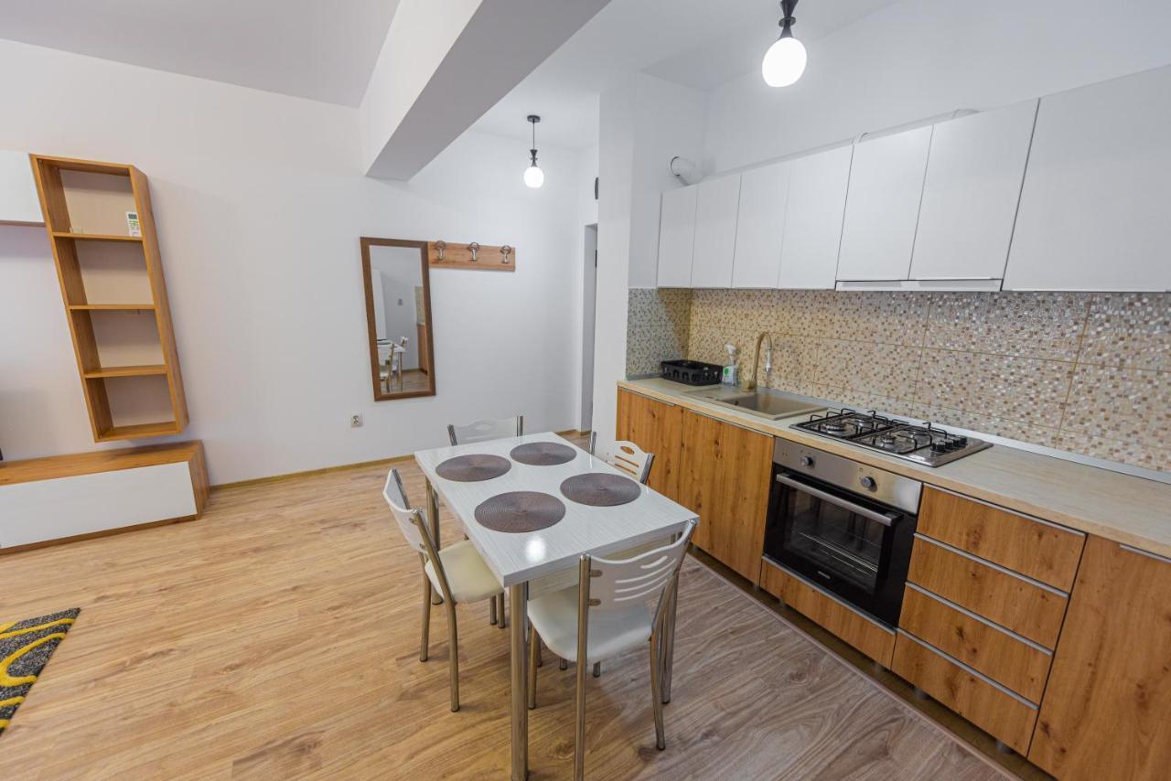 Moonlight Sky Mamaia Apartment 外观 照片
